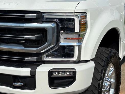 Used 2021 Ford F350 Platinum AWD/4WD image 11