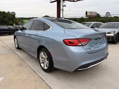 Used 2015 Chrysler 200 Limited w/ Convenience Group FWD image 9