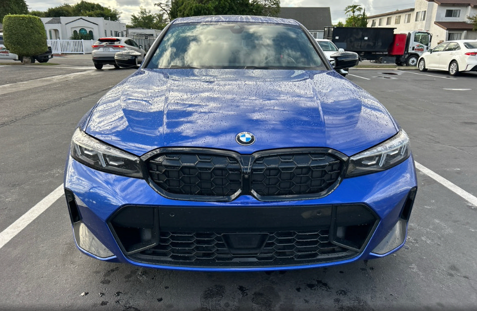 Used 2025 BMW M340i w/ Premium Package RWD image 2