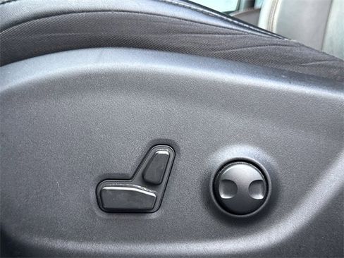 Used 2022 Jeep Cherokee Trailhawk w/ Sound & Nav Group image 21