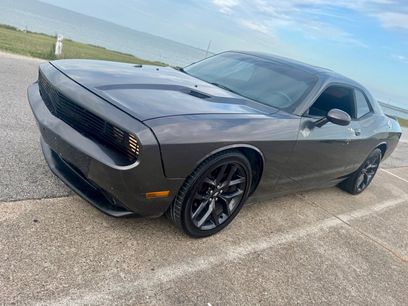 Used 2013 Dodge Challenger SXT