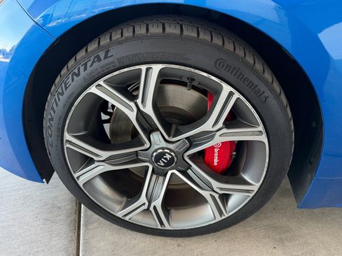 Used 2018 Kia Stinger GT1 w/ Paint Protection Package image 29