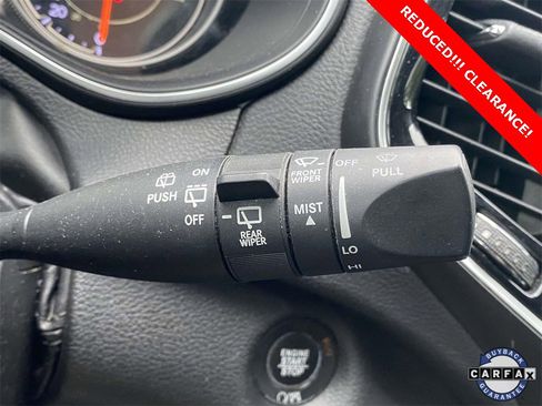 Used 2019 Jeep Cherokee Limited image 22