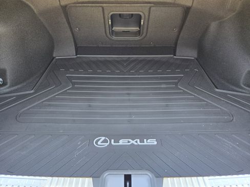 New 2025 Lexus ES 350 w/ Premium Package image 22