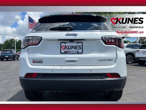 Used 2025 Jeep Compass Limited AWD/4WD image 14