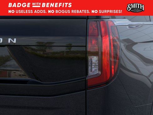 New 2025 Ford Expedition Active image 22