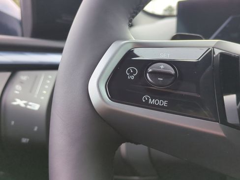 Used 2025 BMW X3 xDrive30i w/ Premium Package image 19