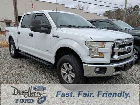 Used 2016 Ford F150 XLT image 2