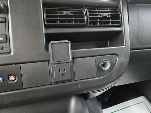 Used 2023 GMC Savana 2500 w/ Driver Convenience Package RWD image 22