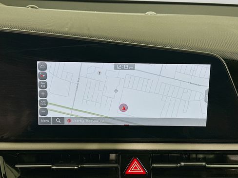 Used 2023 Kia Niro Wind FWD image 21