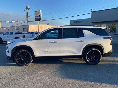 New 2026 Chevrolet Traverse LT w/ Midnight/Sport Edition image 7
