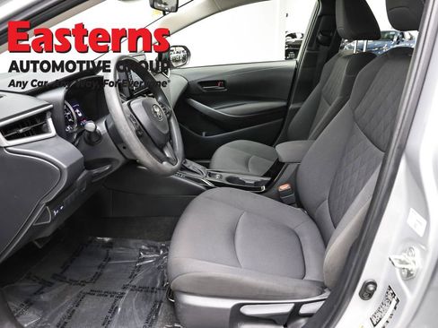 Used 2022 Toyota Corolla LE FWD image 14