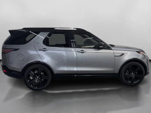Used 2023 Land Rover Discovery HSE R-Dynamic AWD/4WD image 11