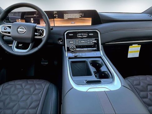 New 2026 Nissan Armada Platinum image 5