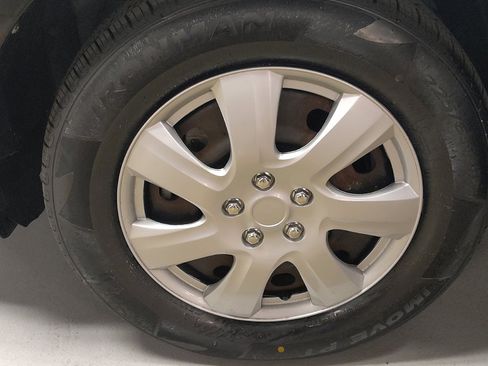 Used 2018 Dodge Journey SE w/ Connectivity Group FWD image 31