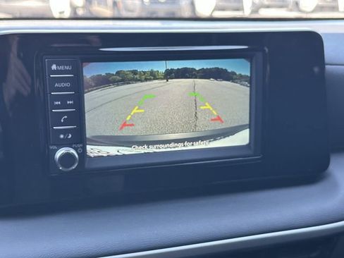 Certified 2025 Nissan Kicks S AWD/4WD image 31