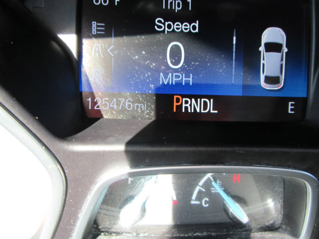 Used 2015 Ford Focus SE w/ SE Cold Weather Package FWD image 15