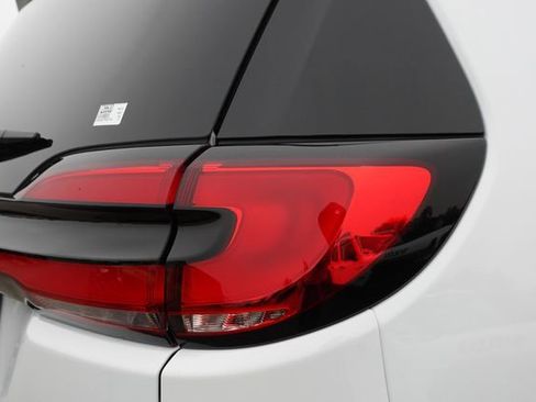 New 2026 Chrysler Pacifica Select image 6
