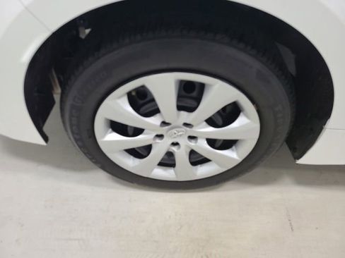 Certified 2024 Toyota Corolla LE FWD image 33