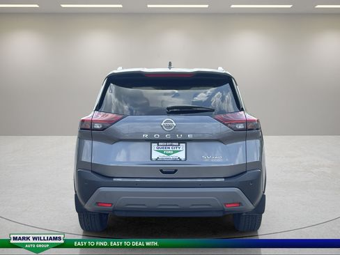 Used 2021 Nissan Rogue SV w/ Premium Package AWD/4WD image 8