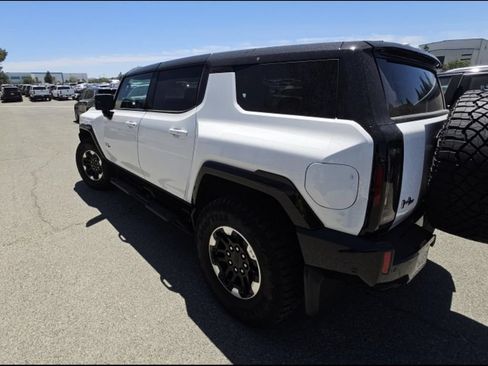 Used 2024 GMC Hummer EV 3X w/ Extreme Off-Road Package AWD/4WD image 4