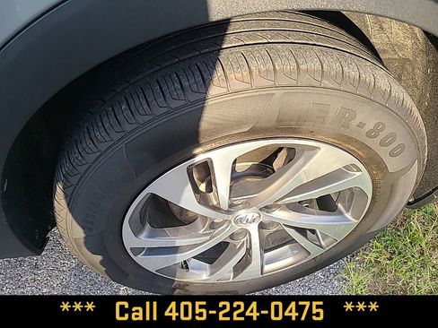 Used 2023 Buick Envision Essence image 13