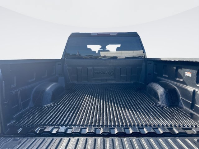 Used 2025 Chevrolet Silverado 2500 LT w/ Convenience Package AWD/4WD image 24