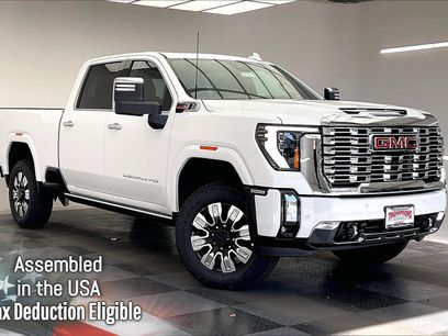 New 2026 GMC Sierra 3500 Denali w/ Denali Reserve Package
