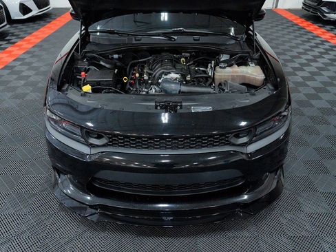 Used 2023 Dodge Charger R/T w/ Blacktop Package RWD image 43