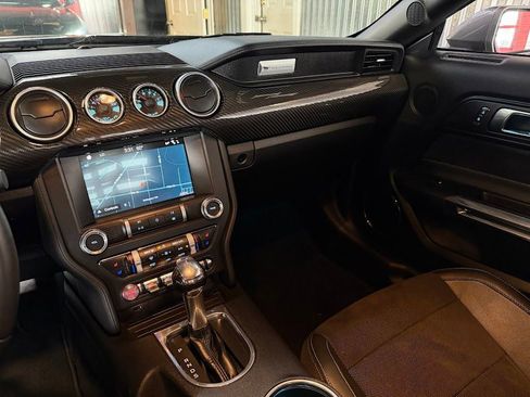 Used 2019 Ford Mustang GT Premium w/ GT Performance Package RWD image 14