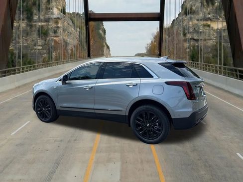 New 2026 Cadillac XT5 Premium Luxury w/ LPO, ONYX Package FWD image 7