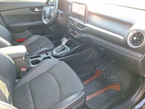 Used 2022 Kia Forte GT-Line w/ GT-Line Premium Package image 35