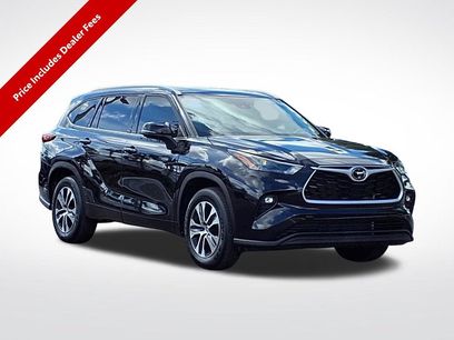 Used 2022 Toyota Highlander XLE