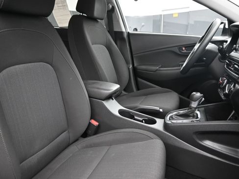 Used 2022 Hyundai Kona SEL FWD image 28