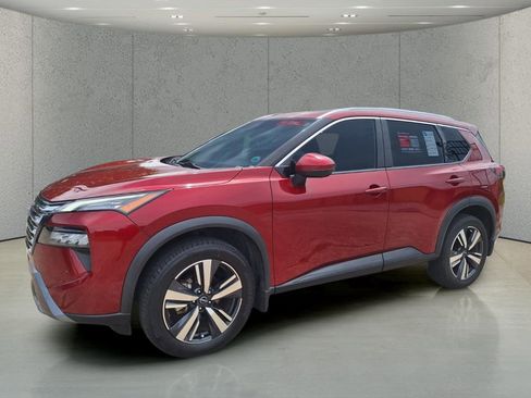 Used 2024 Nissan Rogue SL FWD image 9