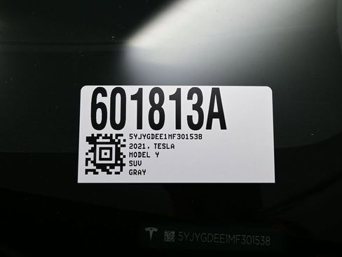 Used 2021 Tesla Model Y Long Range image 25