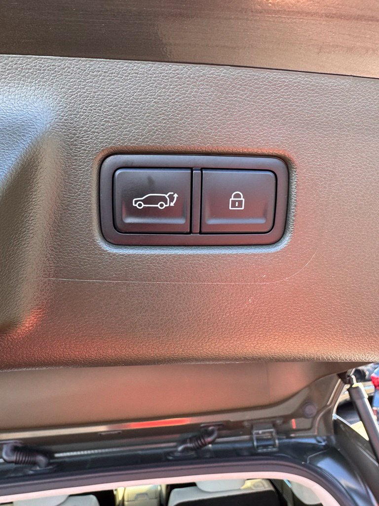 Used 2024 Hyundai Santa Fe Calligraphy AWD/4WD image 17