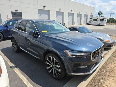 Used 2023 Volvo XC60 B5 Ultimate w/ Climate Package