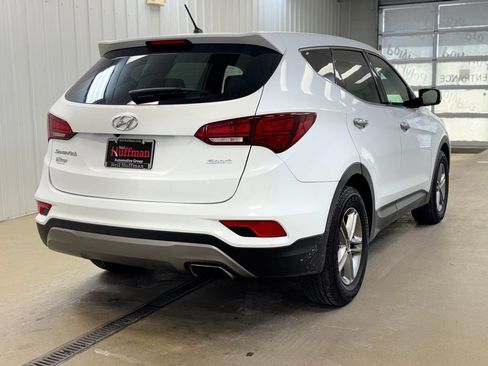 Used 2018 Hyundai Santa Fe Sport image 6