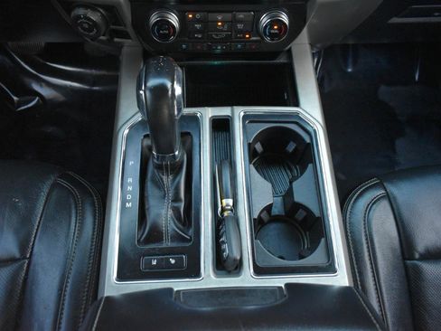 Used 2019 Ford F150 Lariat w/ Equipment Group 502A Luxury image 23