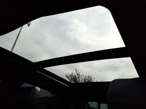 Used 2025 Ford F150 Raptor image 12