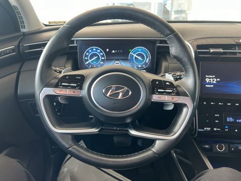 Used 2024 Hyundai Tucson Limited AWD/4WD image 12