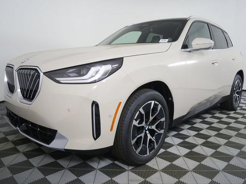 Used 2026 BMW X3 xDrive30i w/ Convenience Package AWD/4WD image 7