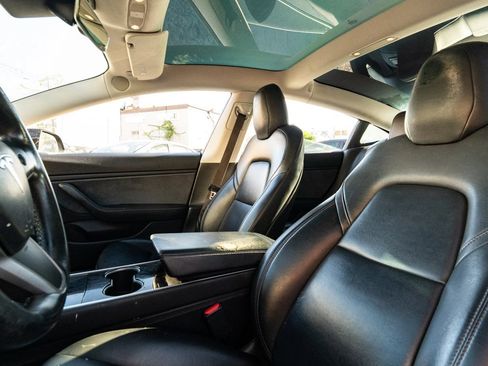 Used 2018 Tesla Model 3 Long Range AWD/4WD image 25