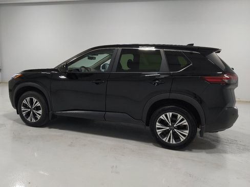 Used 2023 Nissan Rogue SV AWD/4WD image 3