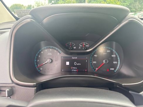 Used 2021 Chevrolet Colorado Z71 w/ Safety Package AWD/4WD image 39