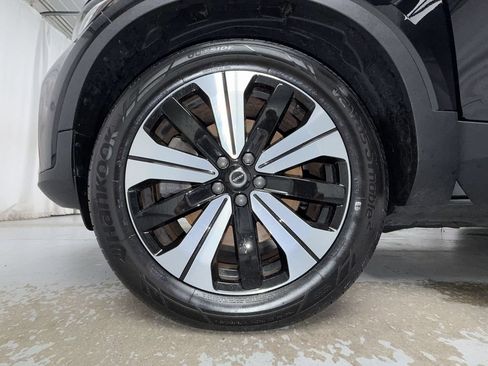 Used 2023 Volvo XC40 Recharge Plus AWD/4WD image 14