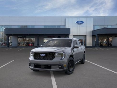 New 2026 Ford Maverick Lobo AWD/4WD image 2