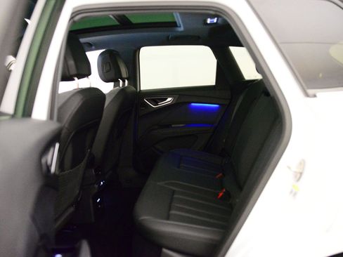 Certified 2023 Audi Q4 e-tron Premium Plus w/ Premium Plus image 11