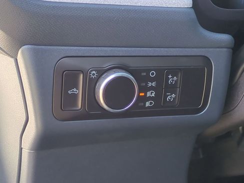 New 2025 Ford Maverick XLT w/ XLT Luxury Package image 16